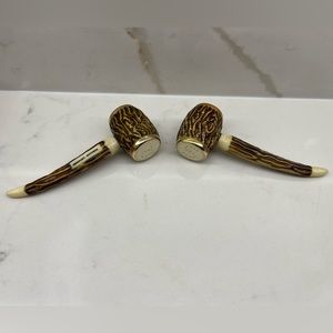 Vintage Souvenir Simulated Stag Horn Pipes Salt and Pepper Shakers Bahamas